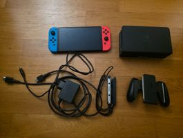 Nintendo Switch OLED Top Zustand
