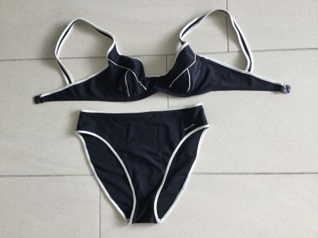 Bikini von Manureva Grösse 36 Schwarz mit beigen Streifen