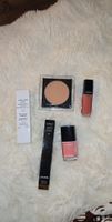 Lot de maquillage Chanel authentique et de qualité
