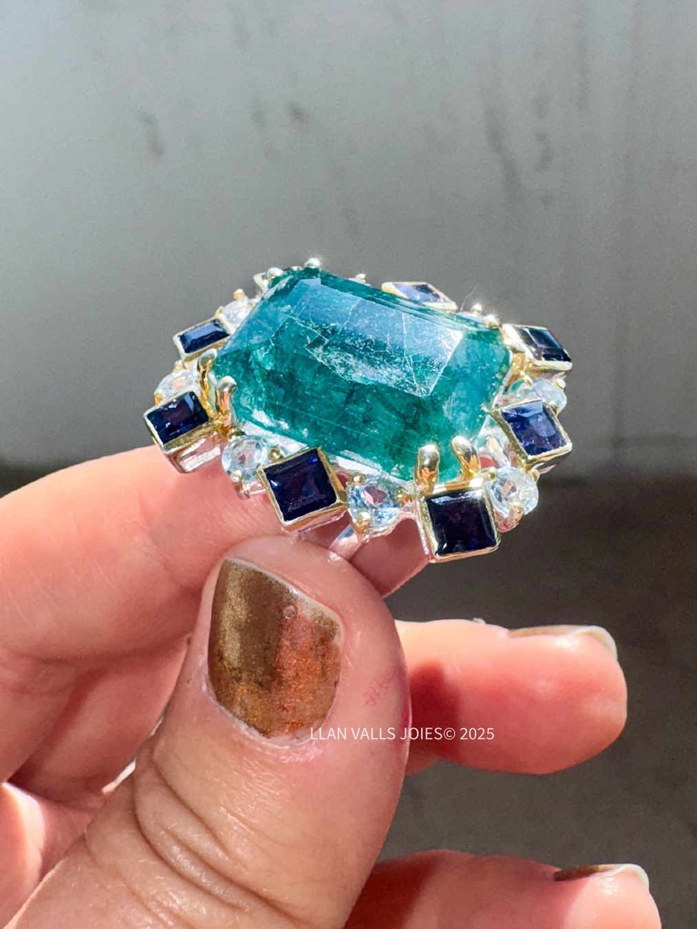 Llan Valls Joies Anelli: Architectural SS925 Ring Green Beryl, Iolites & Blue Topazes – Usato da Birsfelden venduto da Brut-Reserve 2