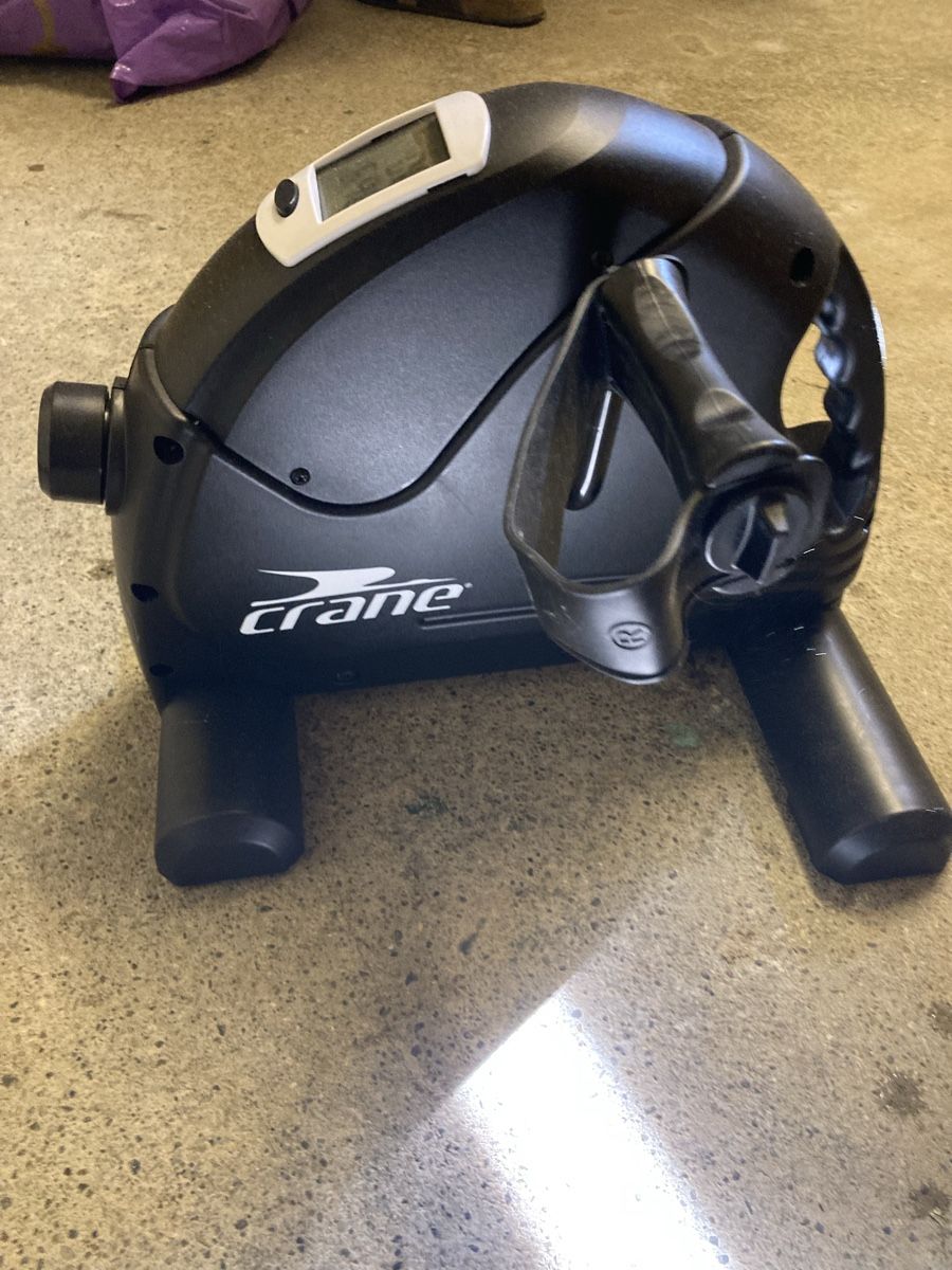 Vélos d'appartement: Crane Heimtrainer Tretroller mit Display guter Zustand – D'occasion à Kilchberg ZH par etienne64 1