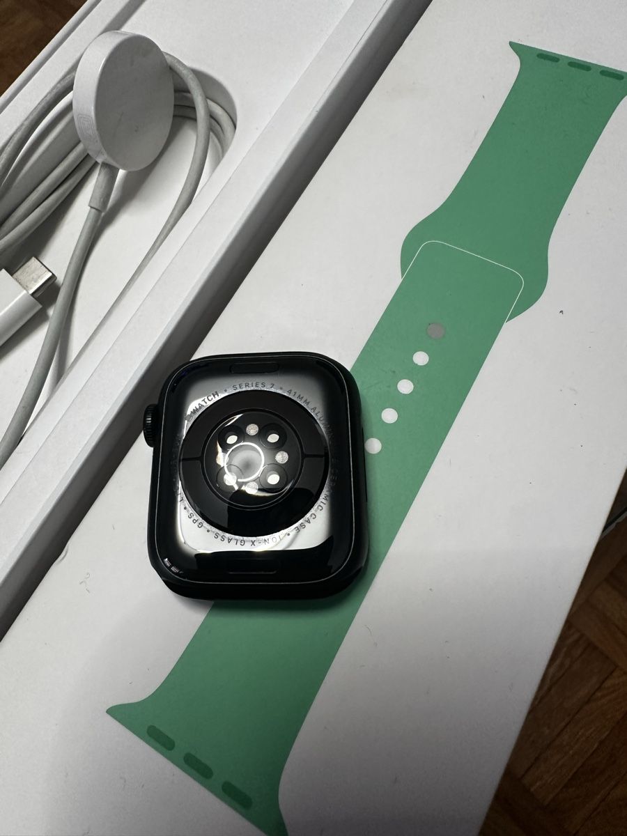 Apple Smartwatch: Apple Watch series 7 41mm LTE – Usato da Genève venduto da TopTen012 2
