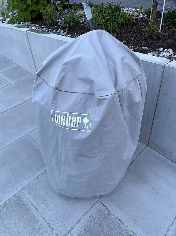 Grills: Weber Holzkohle Kugelgrill  – Gebraucht aus Felsberg von Riggel 3