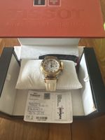 Tissot T-Race Chronograph Uhr Damenuhr Weiss/Gold neuwertig
