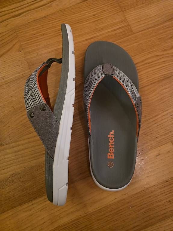 Herrenschuhe: Bench Flip Flops – Gebraucht aus Finsterhennen von sim_6v75 1