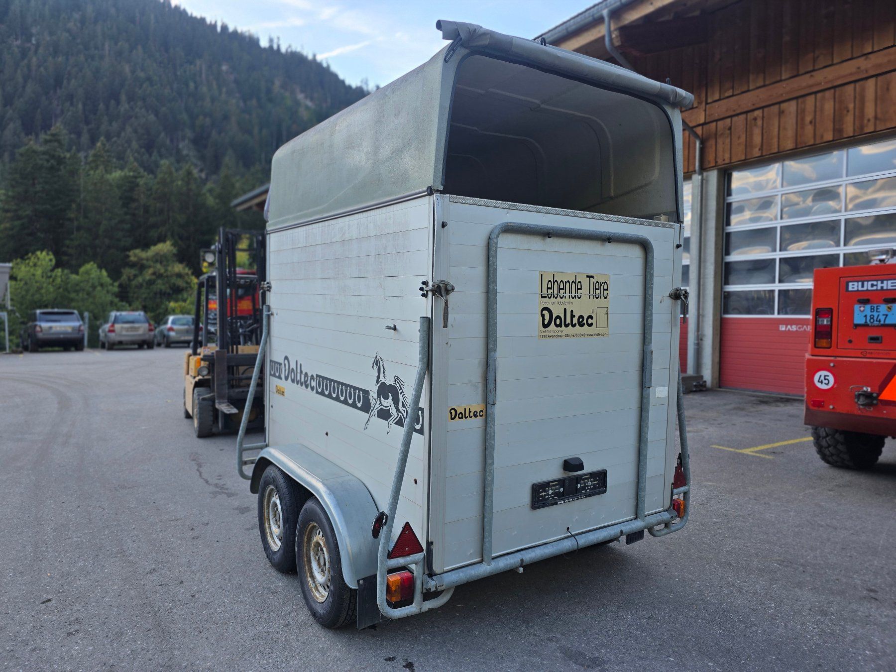 Daltec Anhänger: Daltec Cargo 25 - Pferdetransport – Gebraucht aus Lenk im Simmental von ASGaragenAG 1