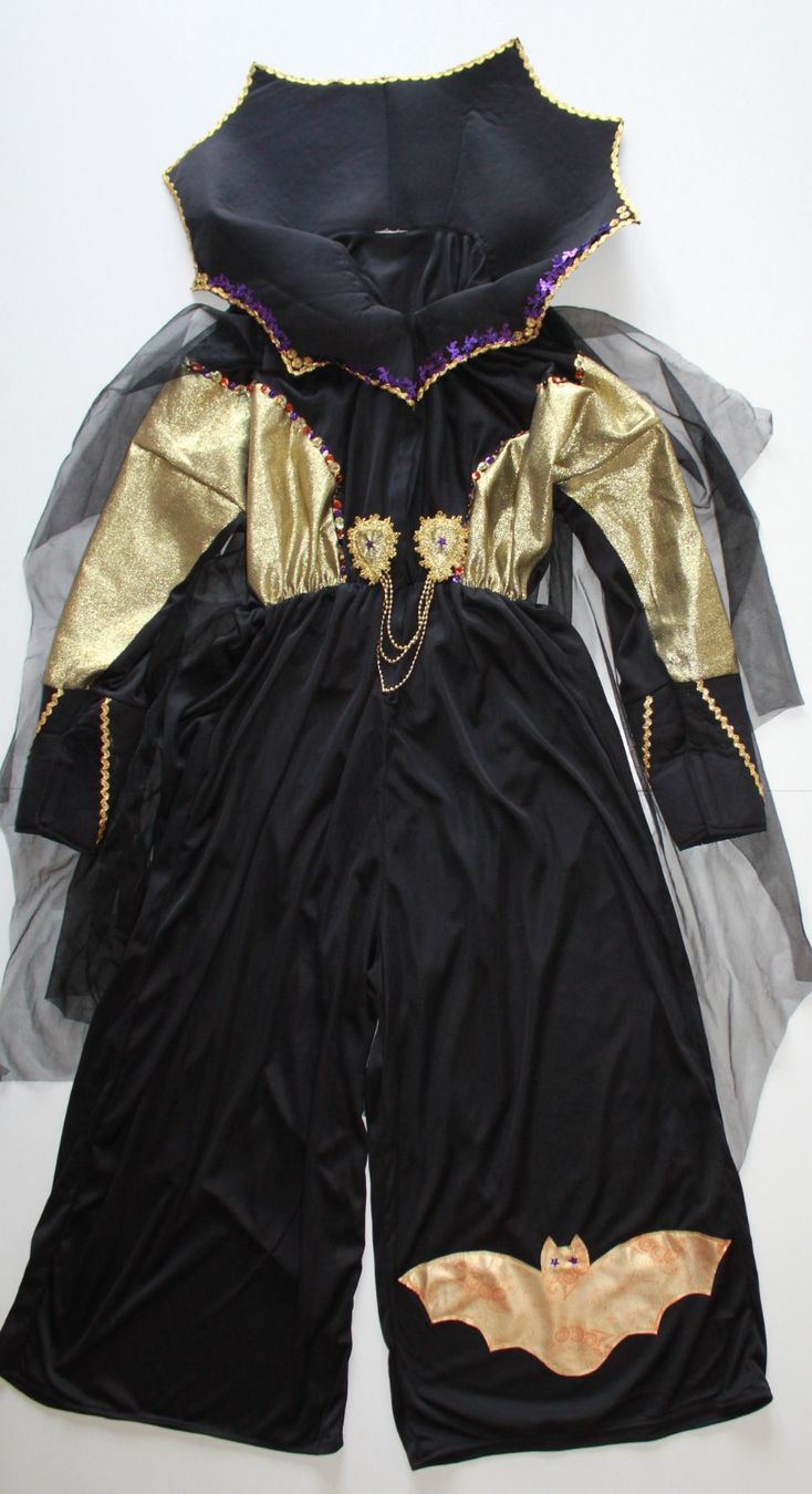 Costumes: Costume sorcière - vampire / Hexe - Vampir t. M – D'occasion à Peseux par CoolShoping 1