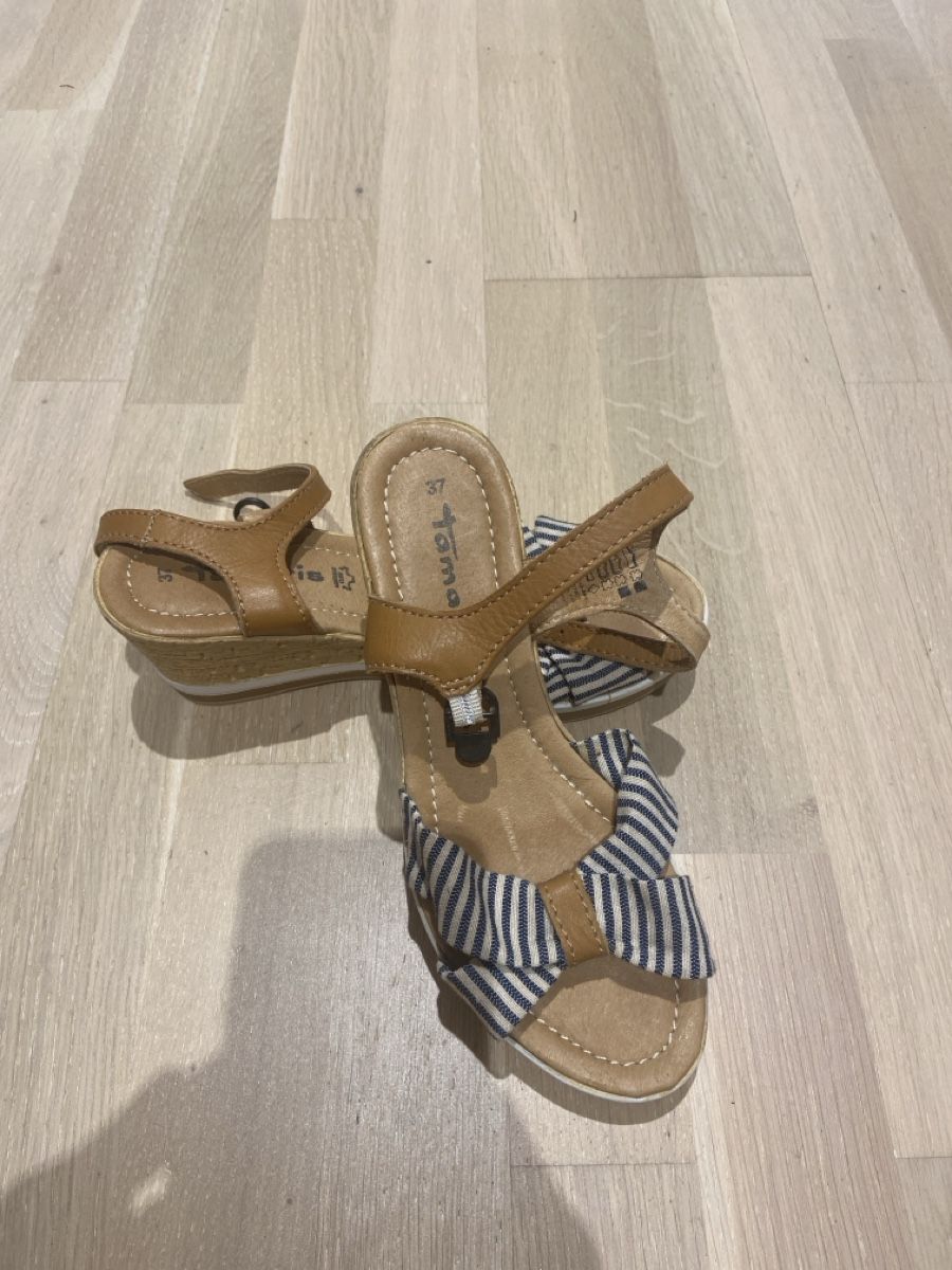Tamaris Chaussures femmes: Tamaris Sandale – Neuf (Voir description) à Zürich par mar_v57y