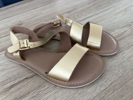 Sandales d'été Etam en cuir doré, élégantes et confortables!