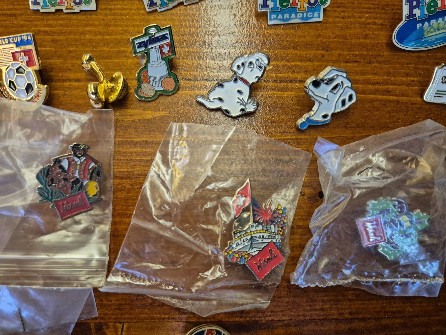 Placchette & Badge: Pins verschiedene – Usato da St.Gallen venduto da Stocken64 1
