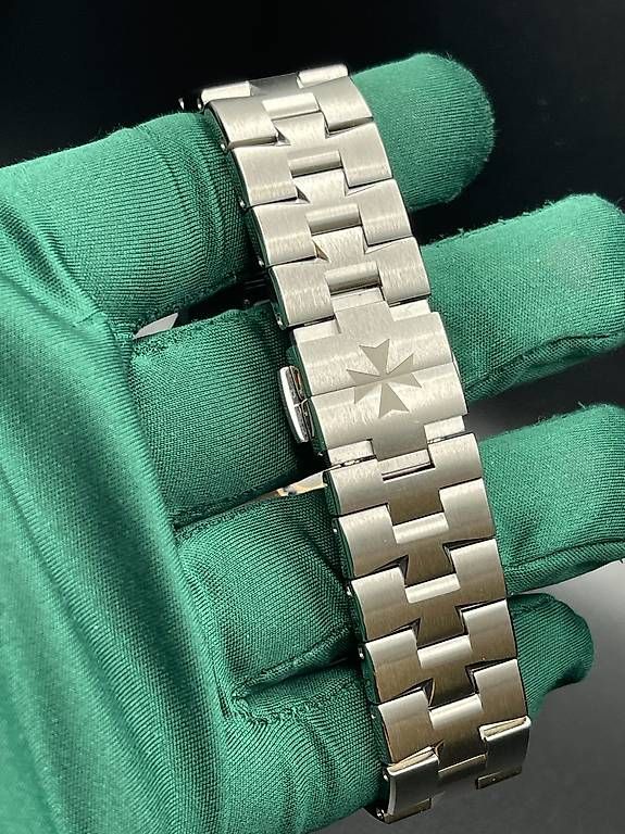 Vacheron Orologi: Vacheron Constantin Overseas 41 Schwarz Nero Full set – Usato da Lugano venduto da luganotopwatches 7