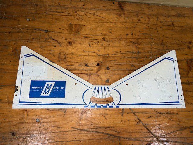 Flipperkästen: Apron Midway weiss – Gebraucht aus Thalwil von Gloorch