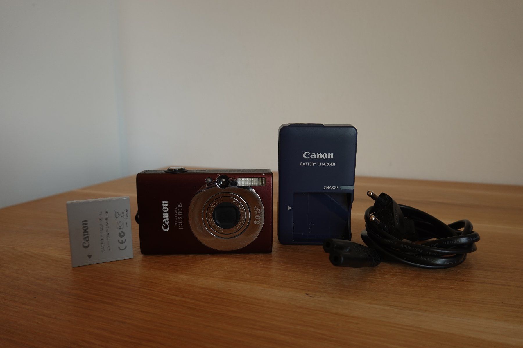 Canon Fotocamera: Canon ixus 80 IS - Braun – Nuovo (secondo la descrizione) da Fribourg venduto da mar_9vlt 2