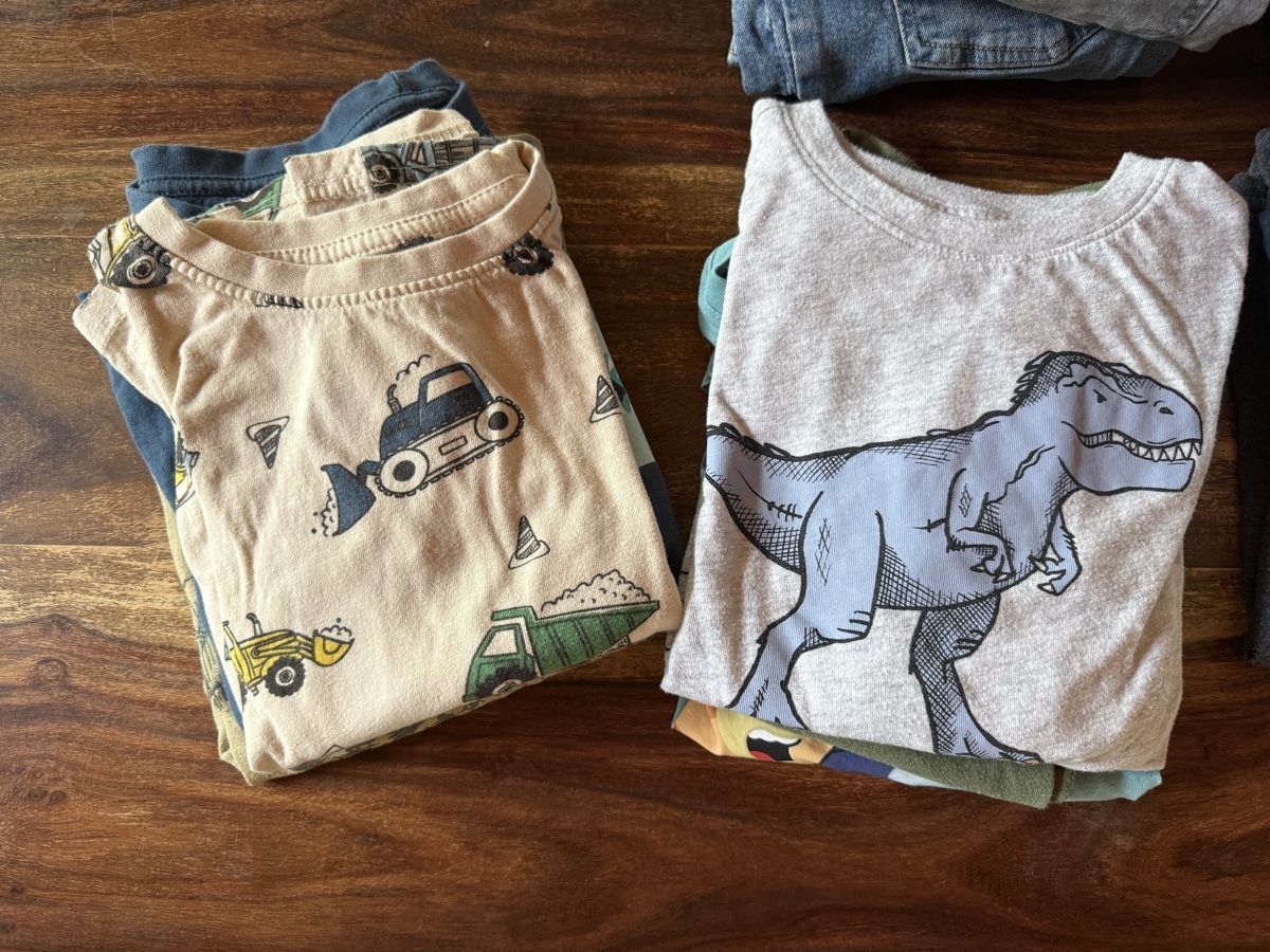 Kleiderpakete & -sets: Kleiderpaket Gr. 122/128 Jungen – Gebraucht aus Rothrist von Naomi01 1