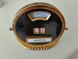 Ancien calendrier perpétuel Mistral à accrocher ou à poser