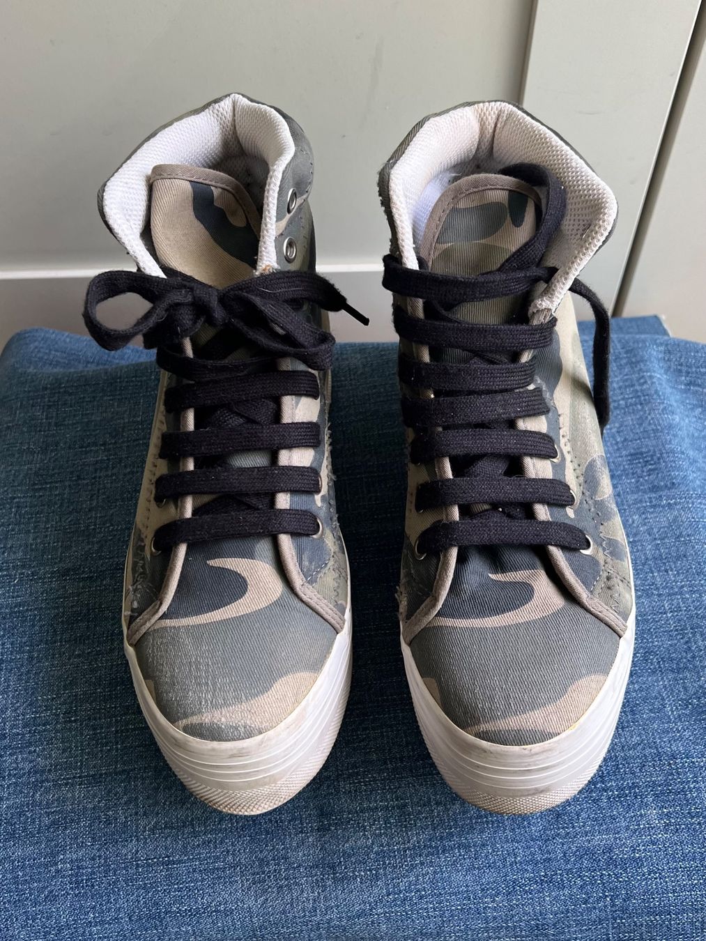 Scarpe da donna: Jeffrey Campbell Sneaker, Camouflage, EU 39 – Usato da Zürich venduto da mattcndx 1