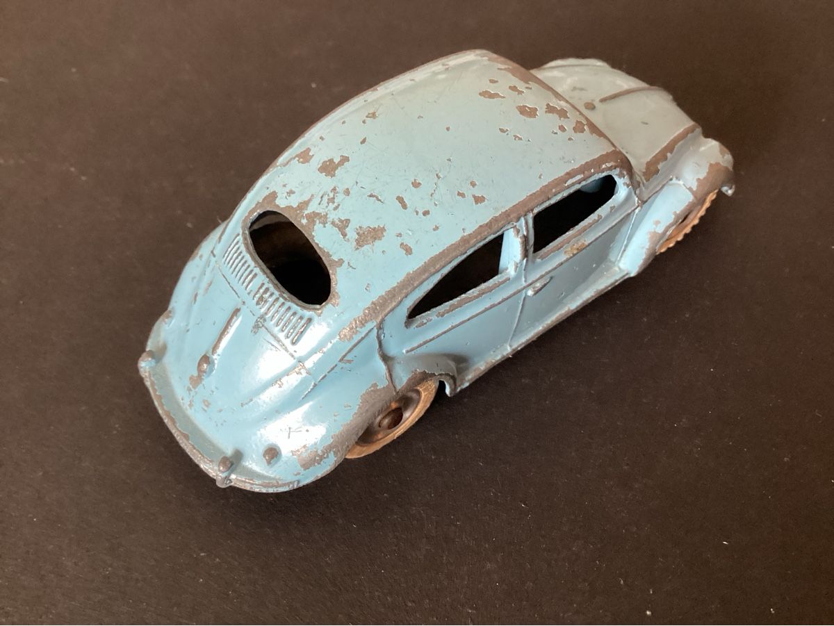 Dinky Toys Modellini d'auto: Dinky Toys, VW Käfer  – Usato da Rheineck venduto da sualk49 1