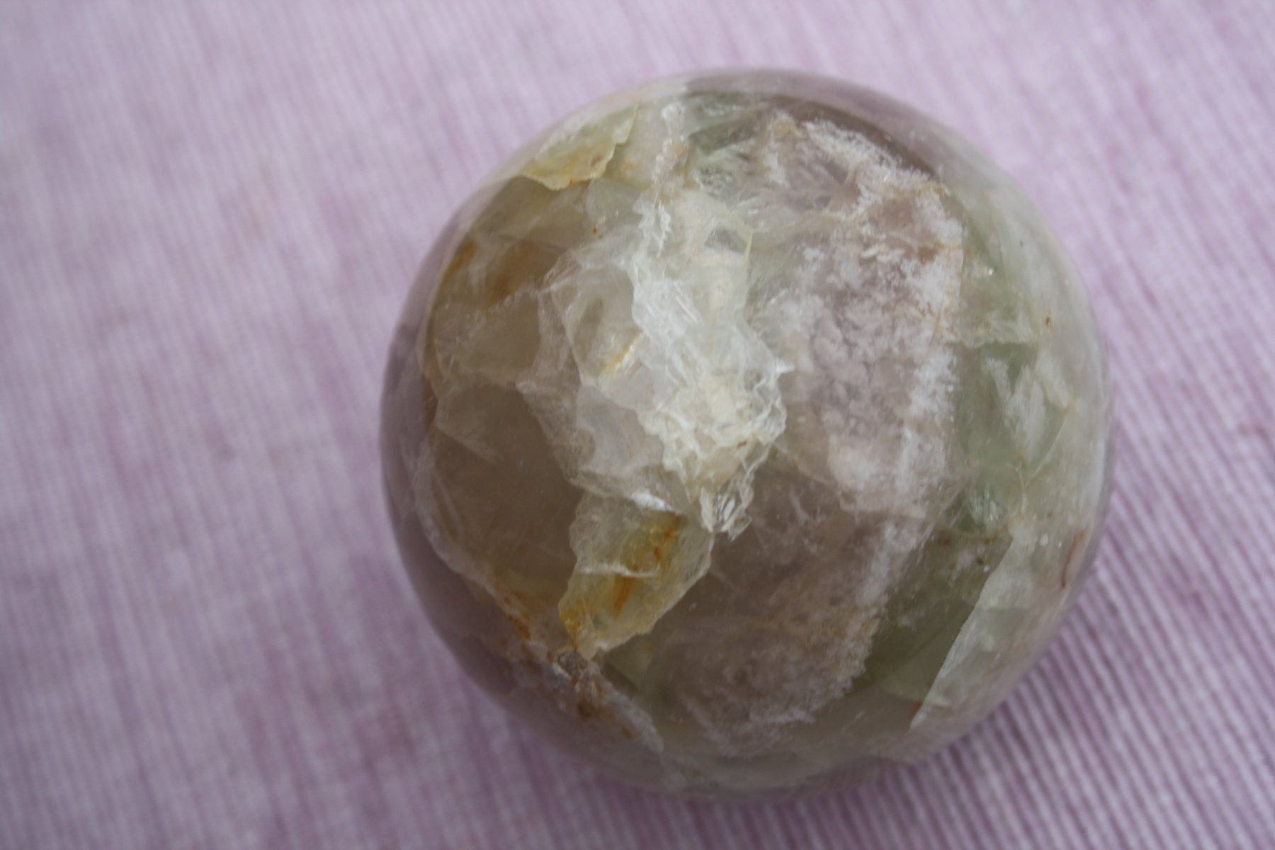 Pietre preziose: FLUORIT KUGEL – Usato da Wauwil venduto da Pneuedy