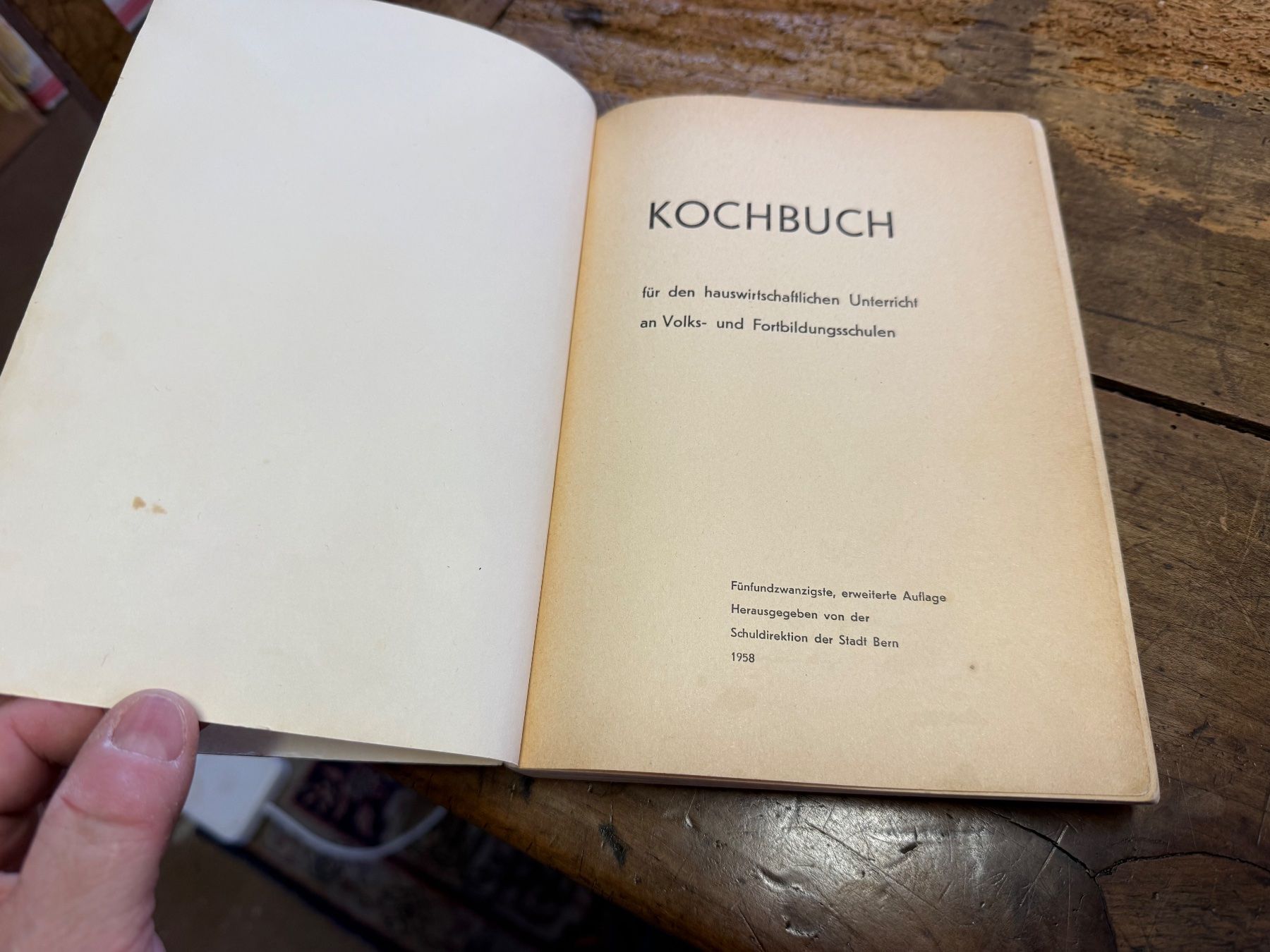 Bücher: Altes Berner KOCHBUCH 1958 – Gebraucht aus Bern von Jwpm66 1