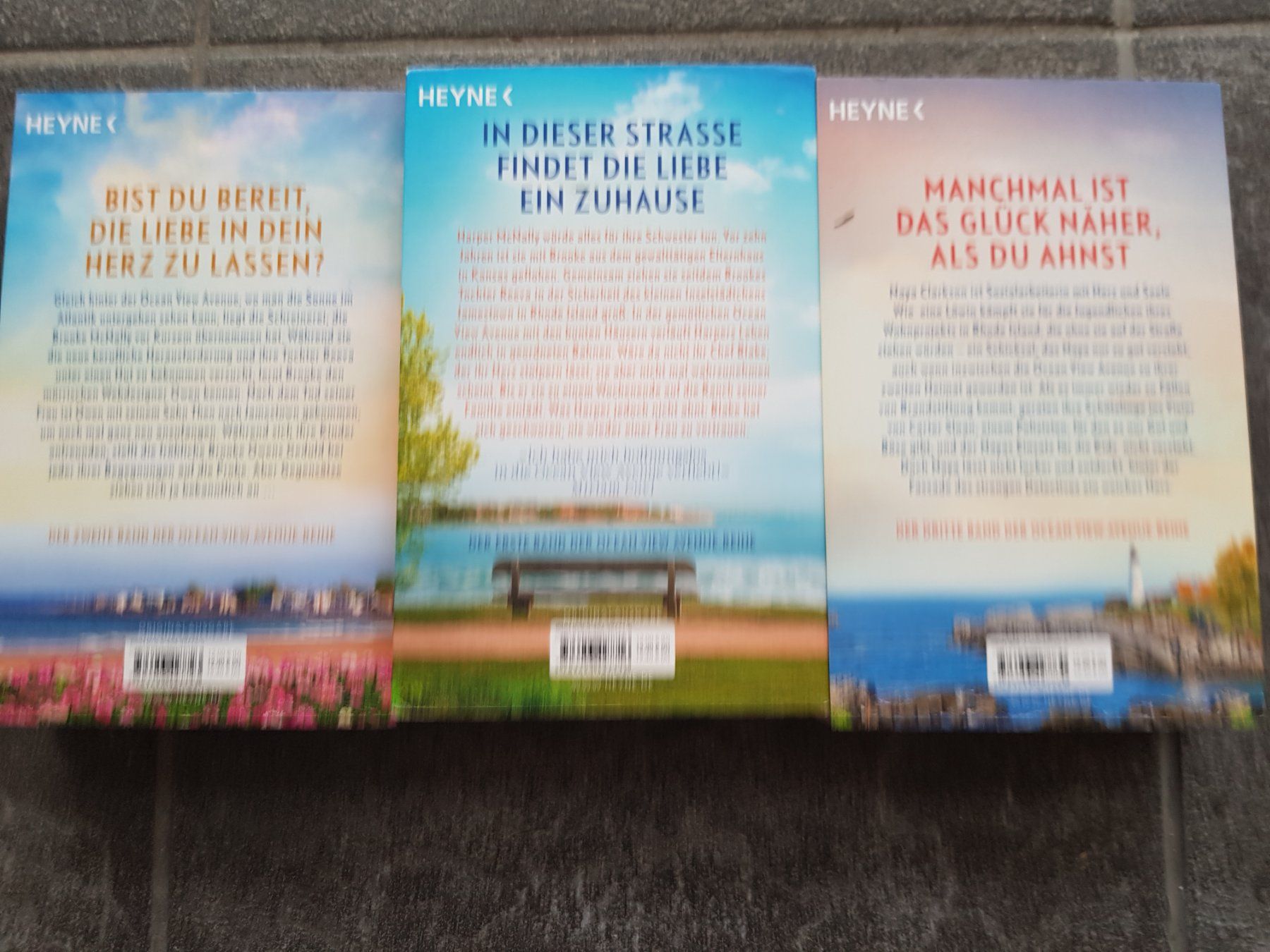 Libri: 3 Bücher Set -  Ocean View Avenue / Ella Thompson – Usato da Dietikon venduto da marconi07 1