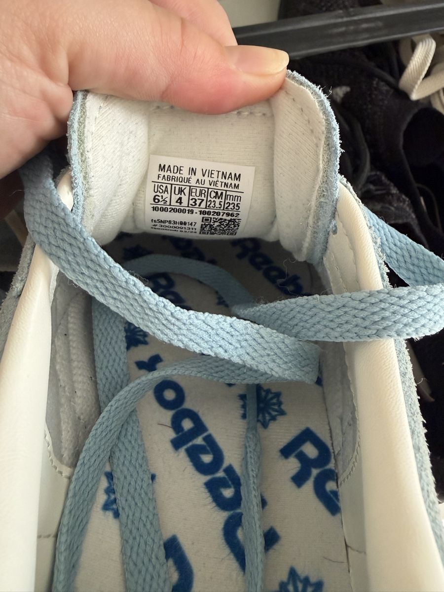 Reebok Scarpe da donna: Reebok Club C Bleu T37 – Usato da Biel/Bienne venduto da lisalrh 3