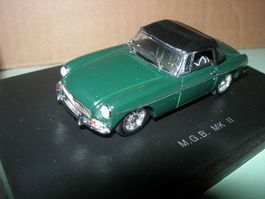 M.G.B. MK II Soft Top grün * Jouef 1:43