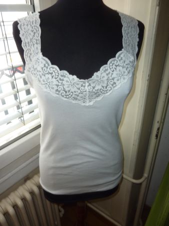 débardeur coton avec dentelle taille L pour femme