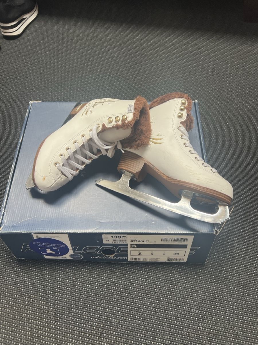 Schlittschuhe: Eiskunstlaufschuhe weiss Grösse 35 – Gebraucht aus Wolfwil von Vessie