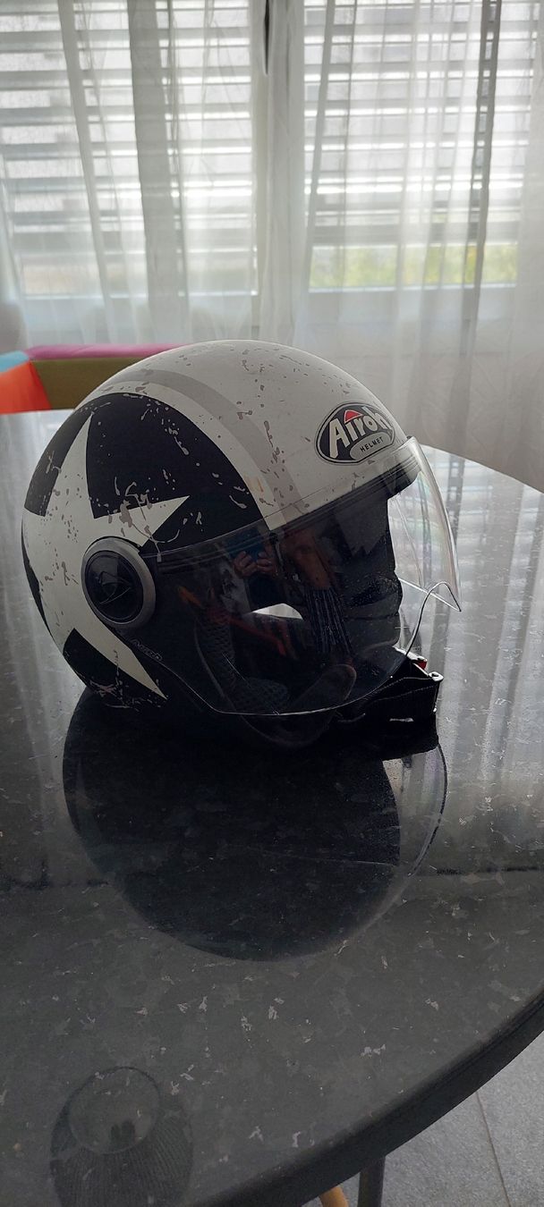 Lotti di vestiti: Starter Set für Roller oder Motorrad  – Usato da Murten venduto da Beat621 1