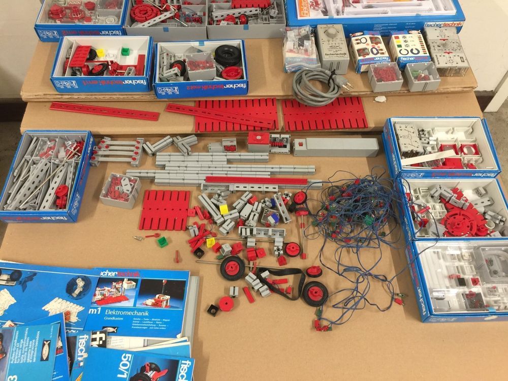 VINTAGE FISCHERTECHNIK GROSSE LOT (Gebraucht) in für CHF 200 – mit ...