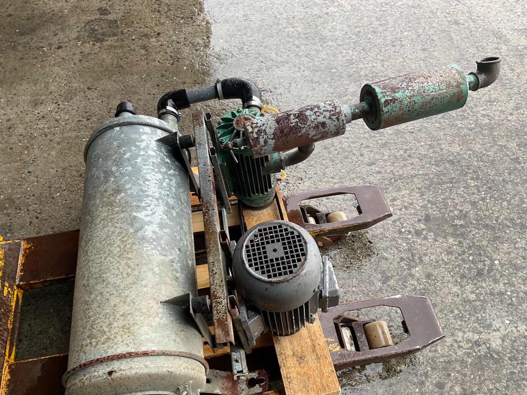 Tutte le macchine: Melkmaschine Vakumpumpe – Usato da Eschenbach LU venduto da Resu685 5