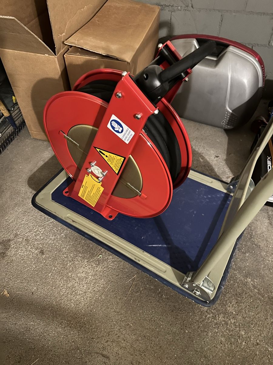 Tutti gli attrezzi: Hose Rell Avvolgitubo automatico a molla FLEXBIMEC - Nuovo! – Nuovo e nell'imballaggio originale da Thalwil venduto da Roby2591