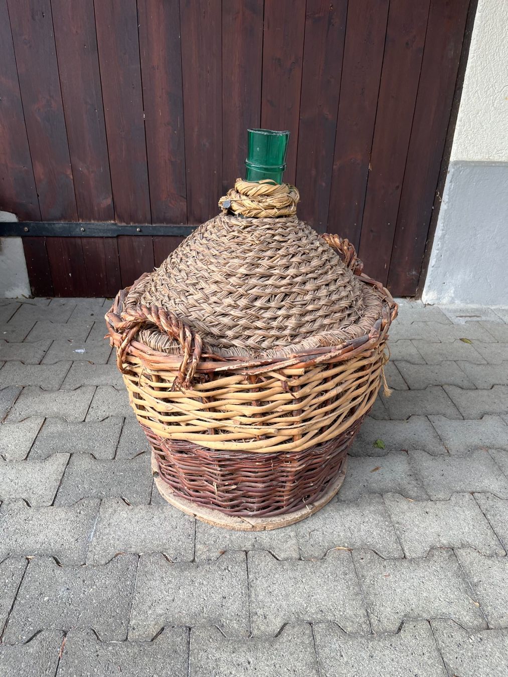 Bottiglie: Grosse Korbflasche/Weinflasche antik, Deko Herbstzeit – Usato da Bonstetten venduto da tzhfrri1