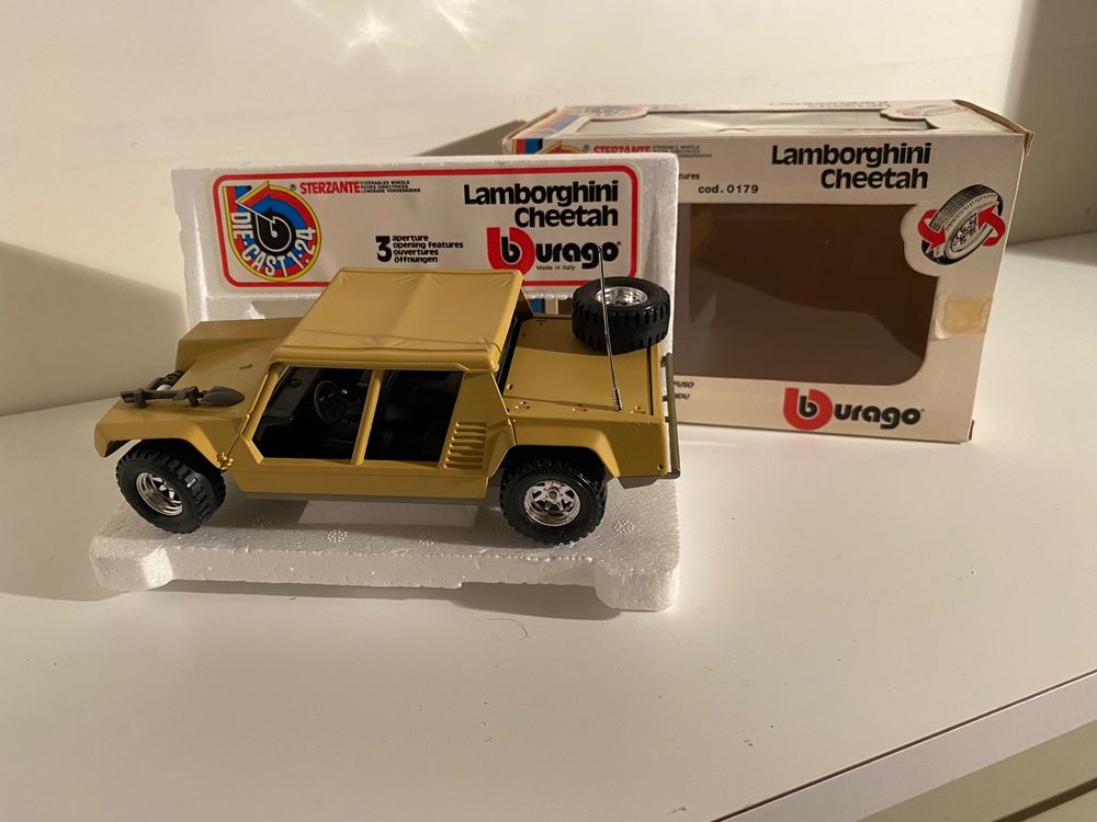 GT Spirit Lamborghini Cheetah Kaki 1:18 compare on e-pard