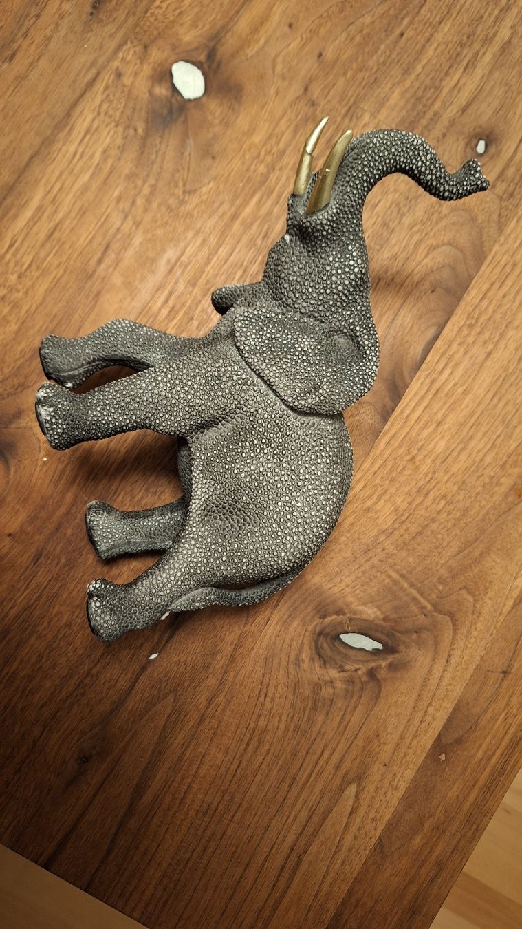Skulpturen & Statuen: Elefant Skulptur Kunstharz ca. 20 cm hoch – Gebraucht aus Dornach von bals28 4