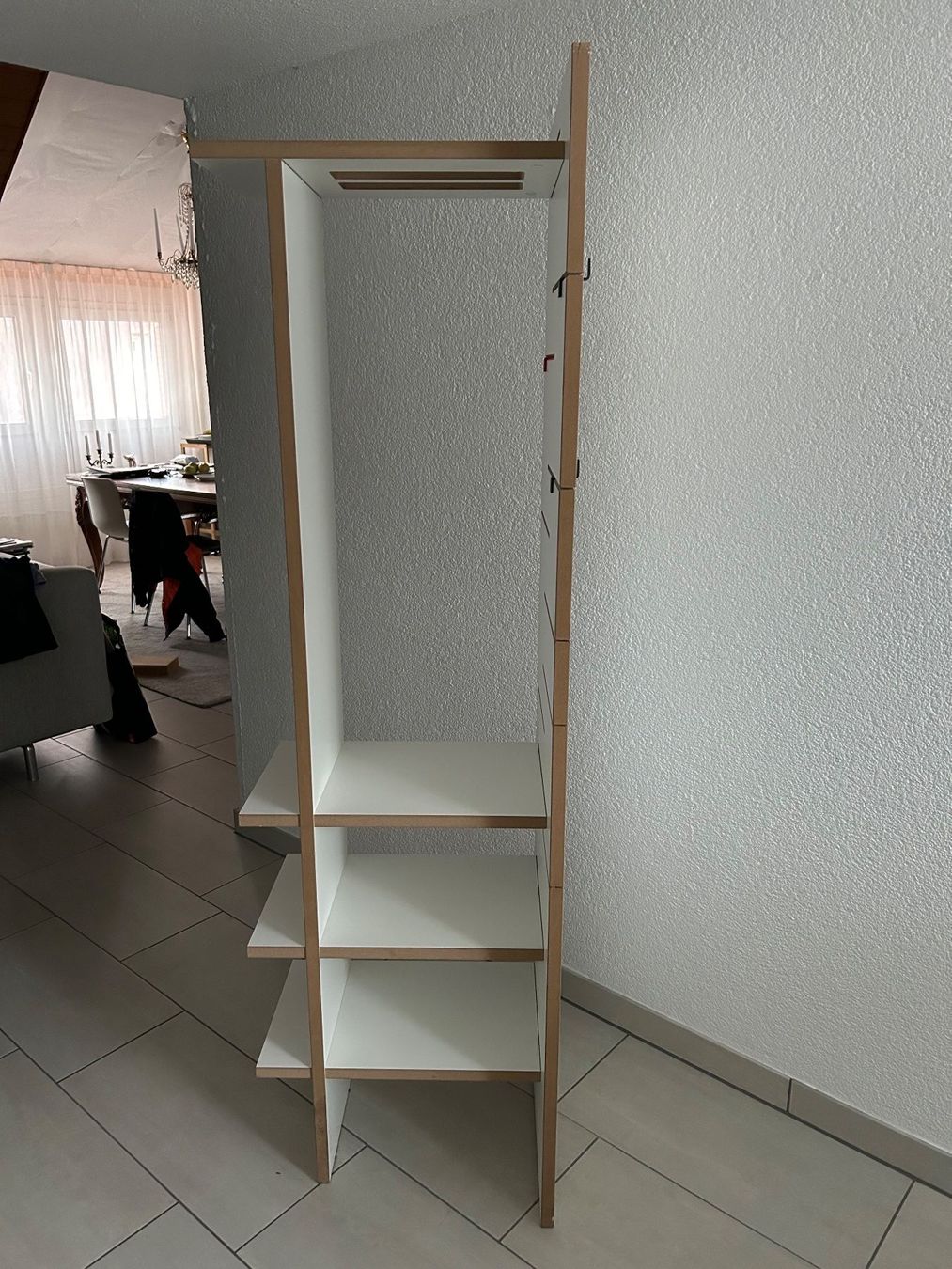 Guardaroba: Garderobe Tojo von Mooris – Usato da Olten venduto da arcata 2