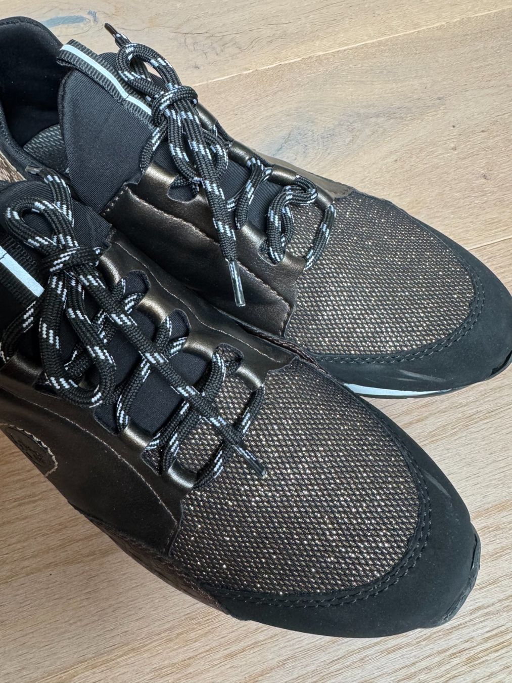Rieker Scarpe da donna: rieker Freizeitschuhe, Gr. 42 – Usato da Siebnen venduto da Trans-Am 8
