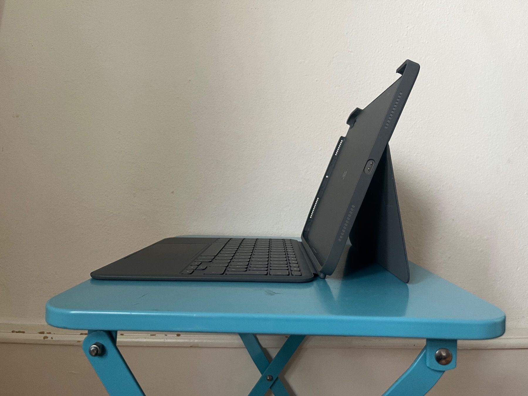 Logitech Tastiere: IPad Tastatur – Usato da Bern venduto da ana_m9zz 8