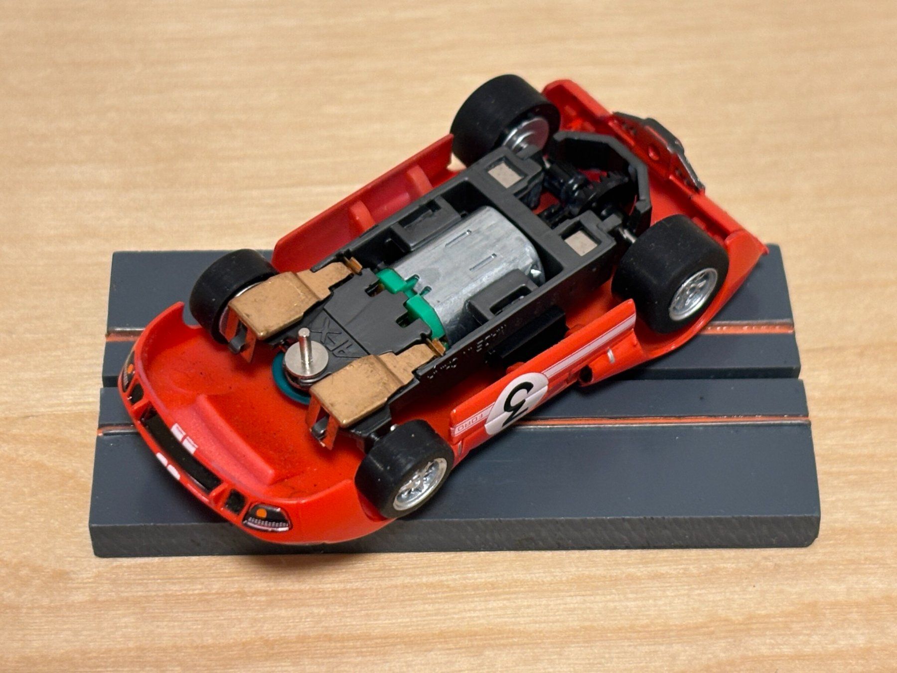 Piste: AFX Racing Ford GT40 #3 rot 'Dan Gurney' – Nuovo e nell'imballaggio originale da Bülach venduto da h0slotch 8