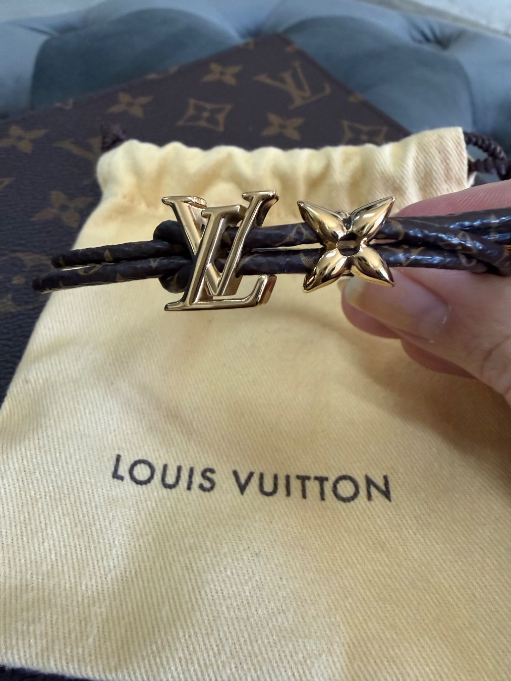 Louis Vuitton Armbänder & -reifen: Louis Vuitton Bloom Bracelet – Gebraucht aus Lutzenberg von Schatzkiste88 1