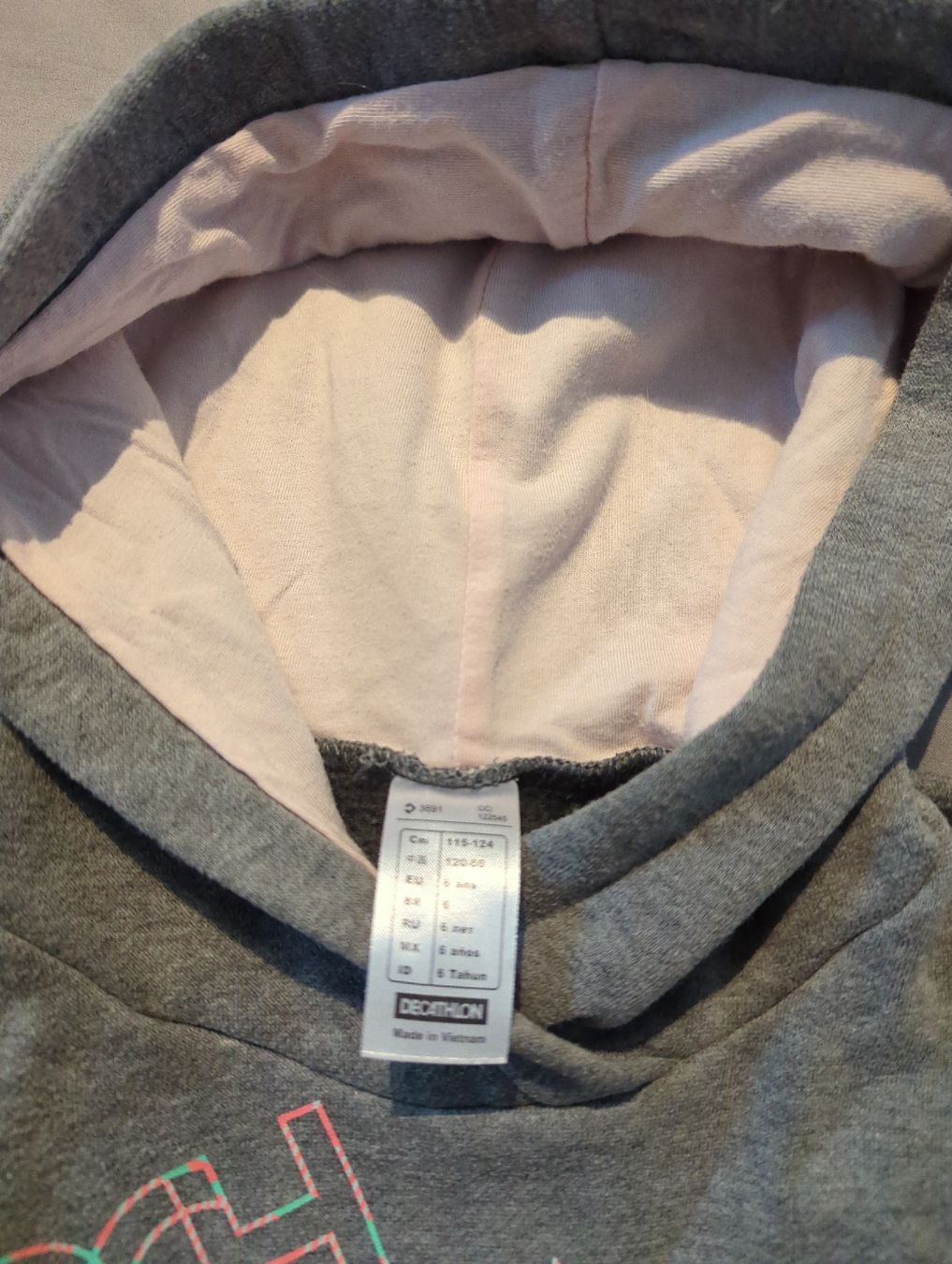 Decathlon Maglioni & Felpe: Decathlon Mädchen Hoodie Gr.6J – Nuovo (secondo la descrizione) da Eglisau venduto da raf_hn2x 3