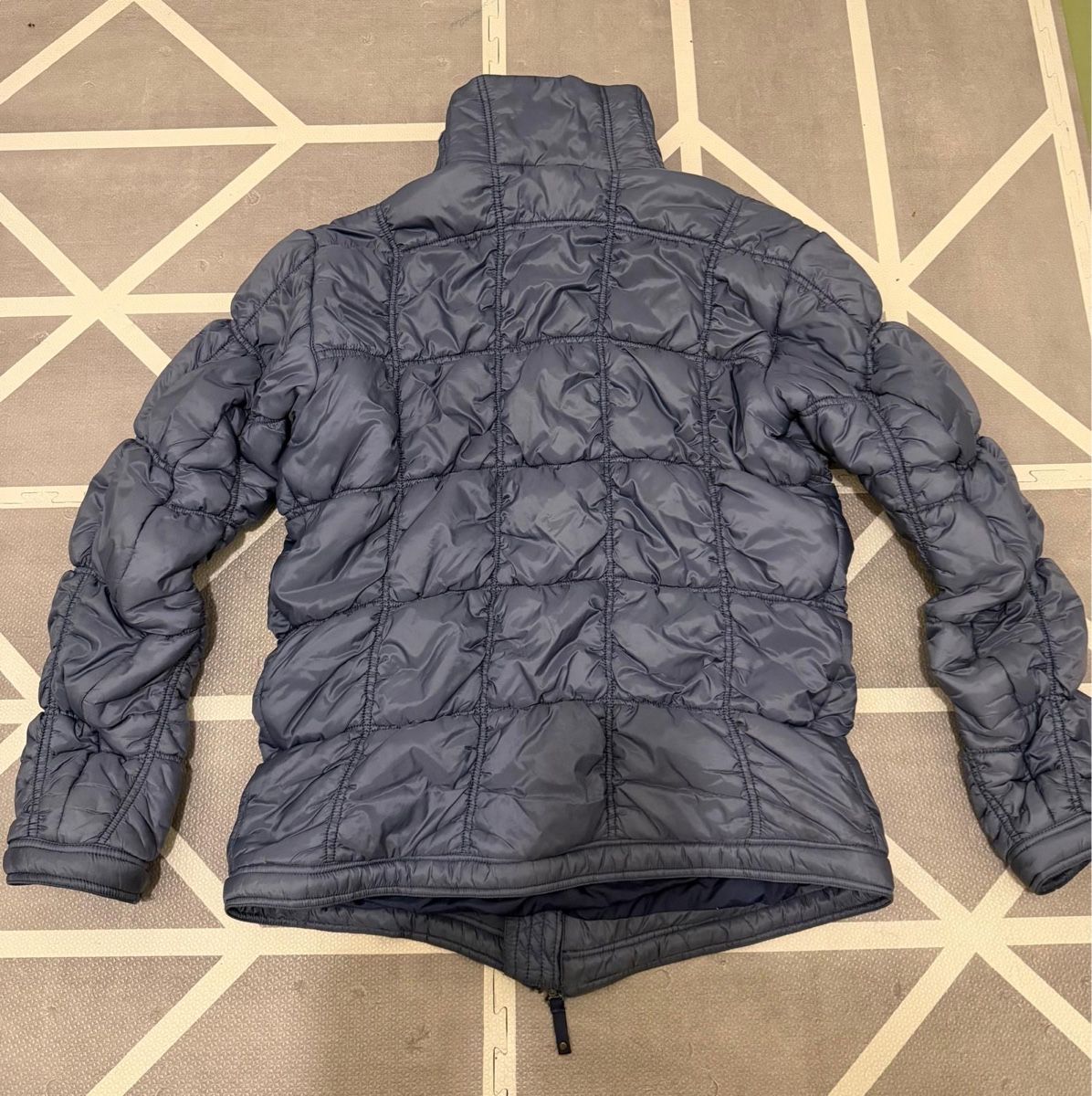 Jet Set Vestes: Jetset Daunenjacke – D'occasion à Dielsdorf par jes_9kx7 1