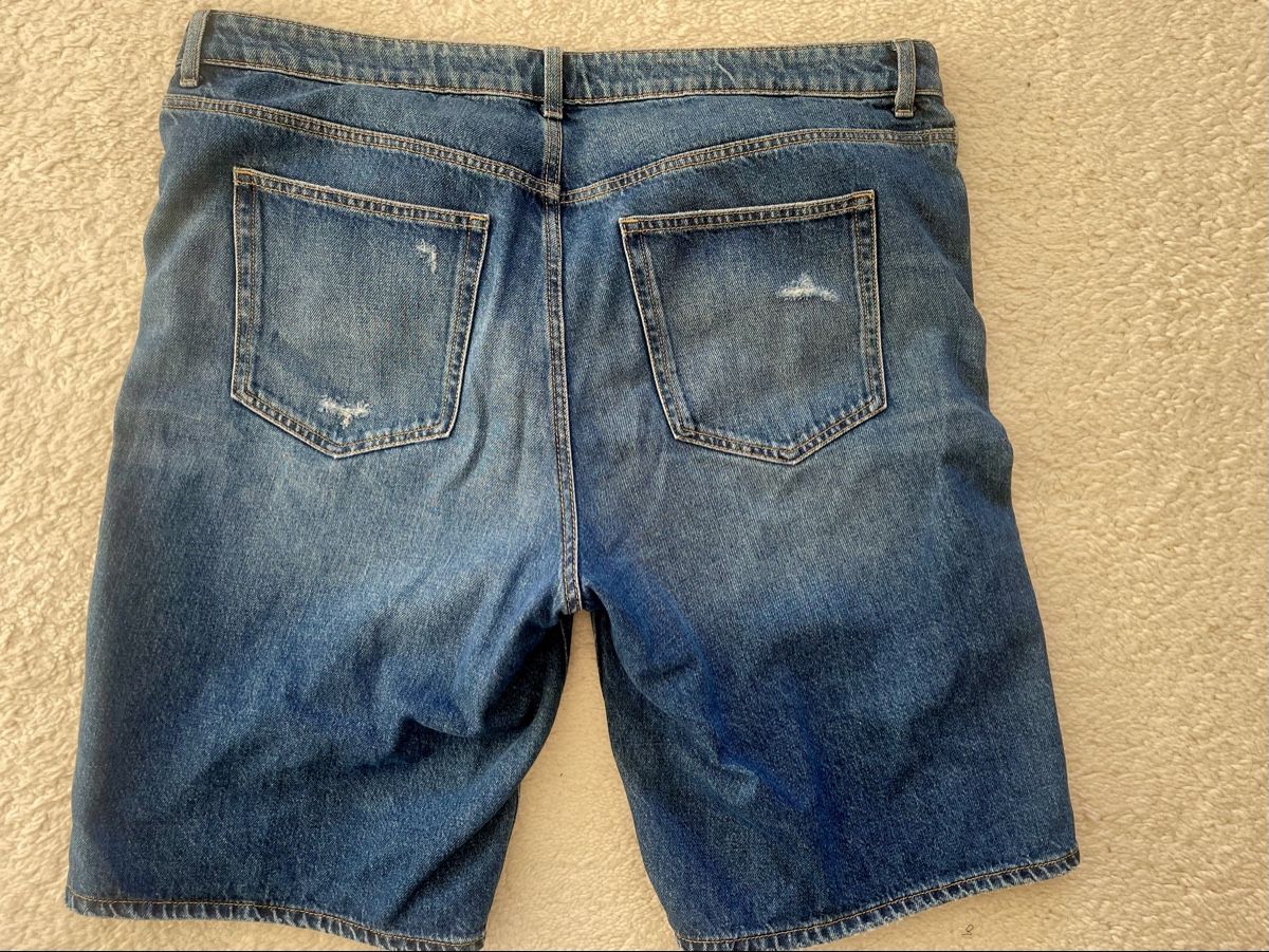 H&M Jeans: Bermudashorts – Usato da Bühler venduto da Lin09 1