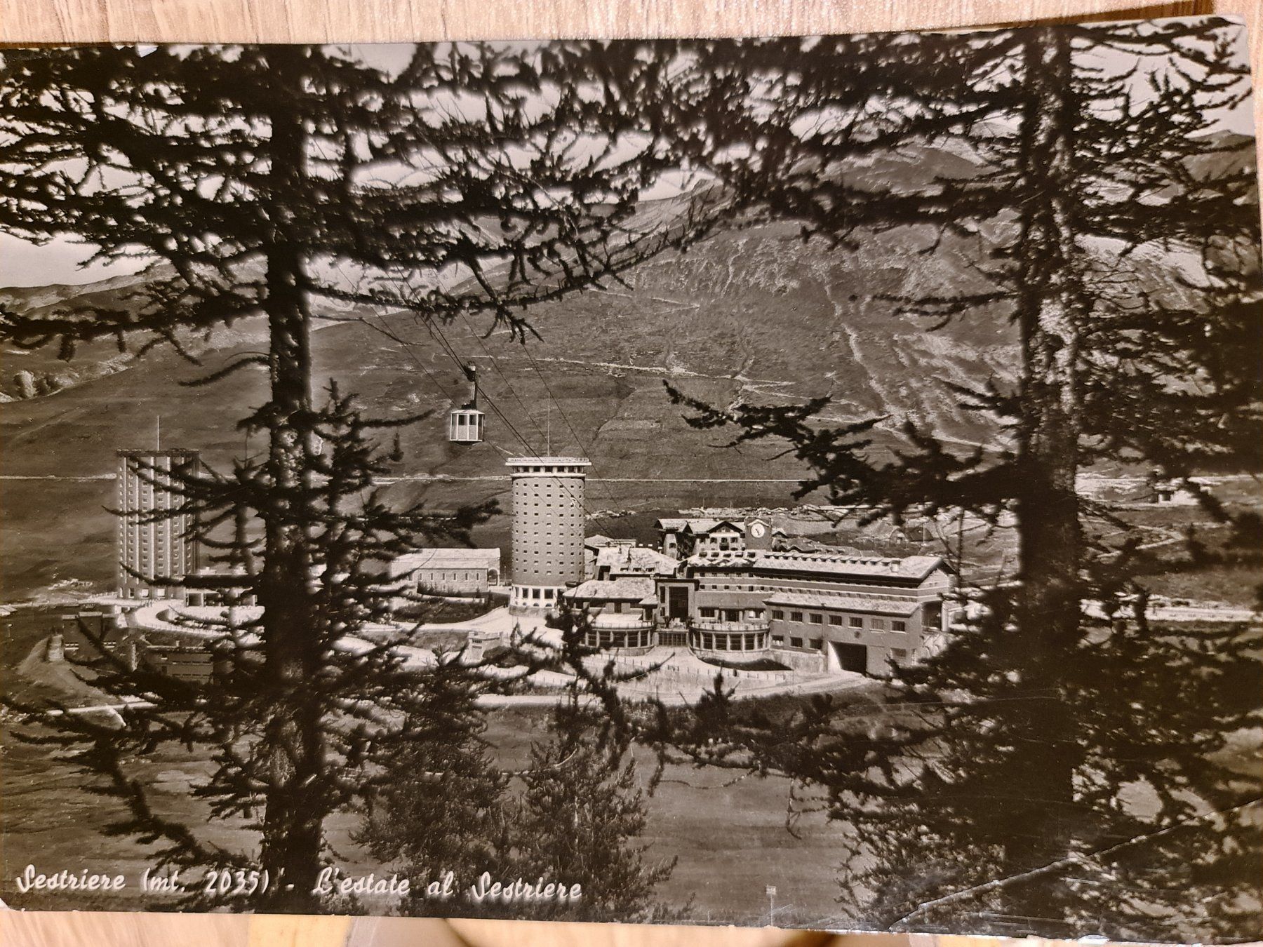 Cartoline postali: Ansichtskarte Sestriere Frankreich – Usato da Dintikon venduto da Vexi