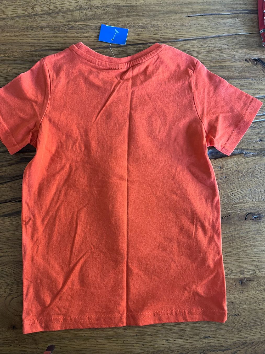 Camicie, T-shirt & Polo: T-shirt Gr 116 oder 122. Fabrikneu – Nuovo e nell'imballaggio originale da Rekingen AG venduto da Maxim5332G 3