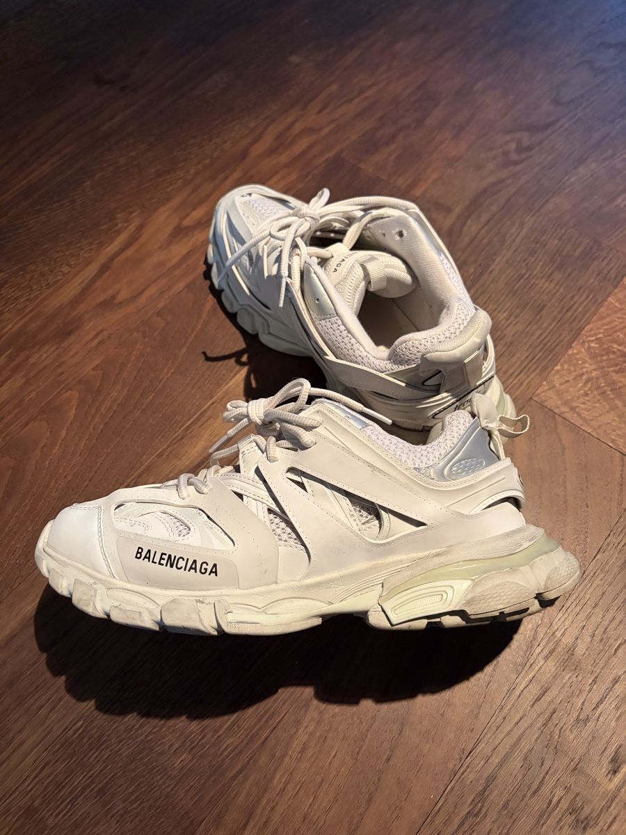 Balenciaga Scarpe da uomo: Balenciaga Track Sneaker All white  – Usato da Zürich venduto da blavatsky 3