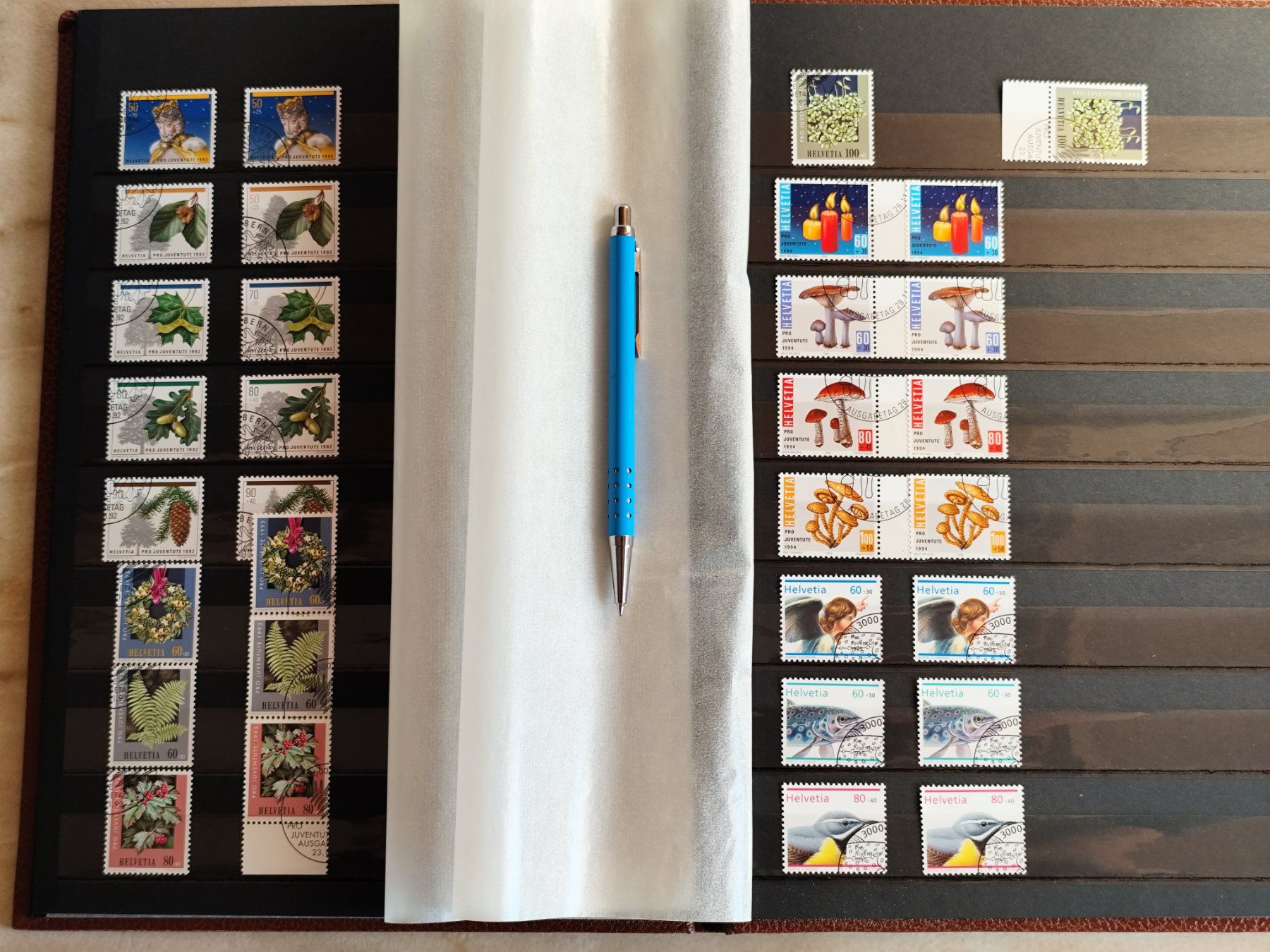 Tutti i francobolli: Album mit Schweizer Briefmarken - Pro Juventute – Usato da Ermenswil venduto da easyric 5