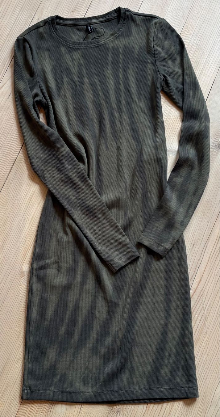 Only Vestiti: Kleid Rippstrick Only,eng/Stretch,Gr.M,NEU – Nuovo (secondo la descrizione) da Siblingen venduto da Vany_McDougall 9