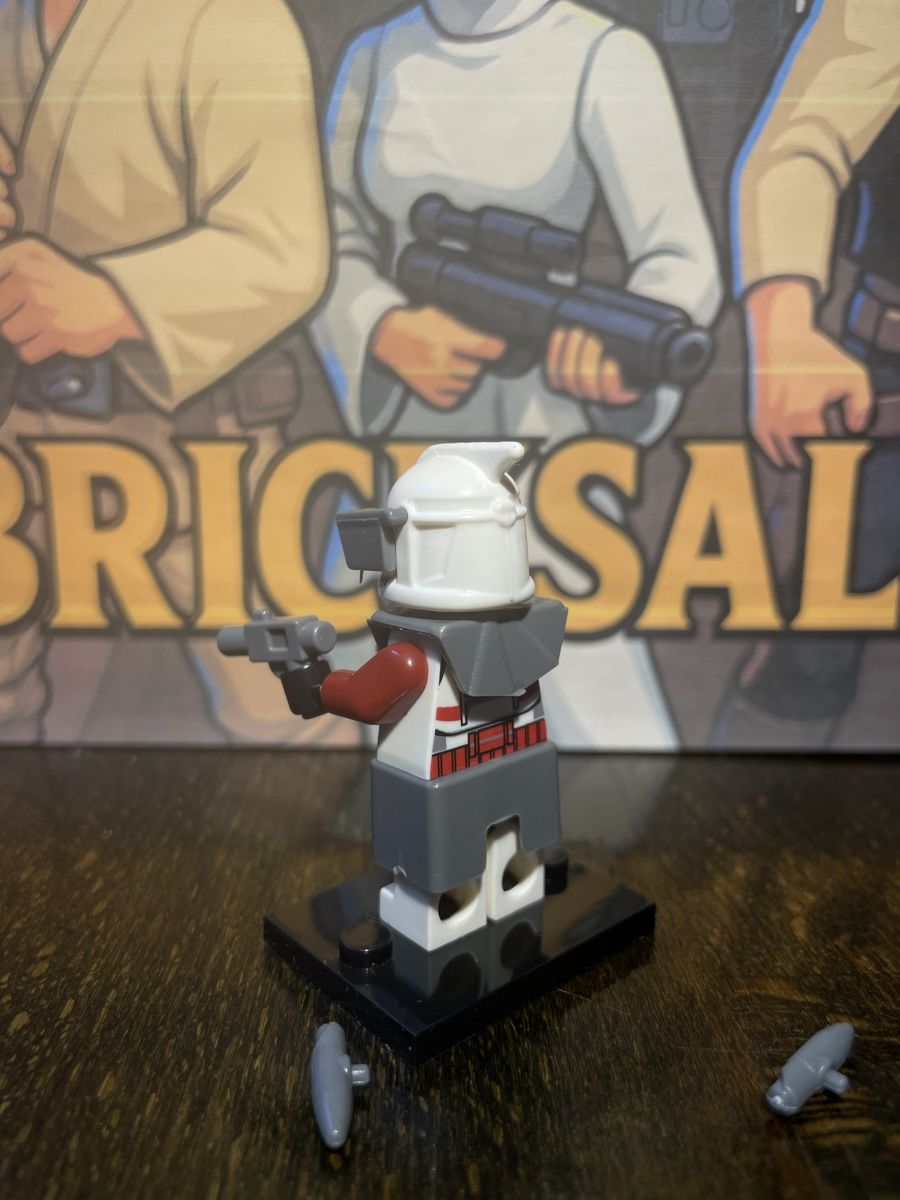 Star Wars Statuette: Star Wars Clone Trooper Commander Fox Phase 1 MOC. – Nuovo (secondo la descrizione) da Zufikon venduto da BrickSales 1