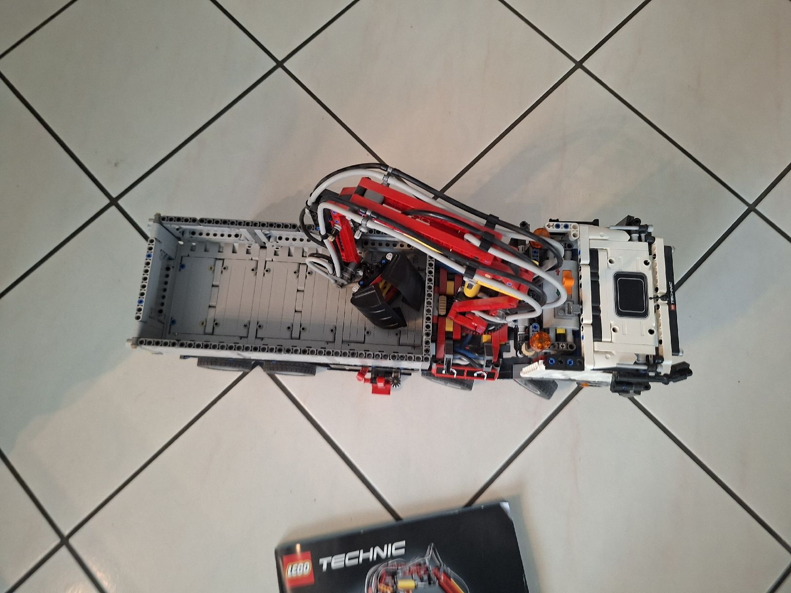 Lego Jouets: Lego Technik 42043 Merceders-Benz Arocs – D'occasion à Schattdorf par mamo1952 6